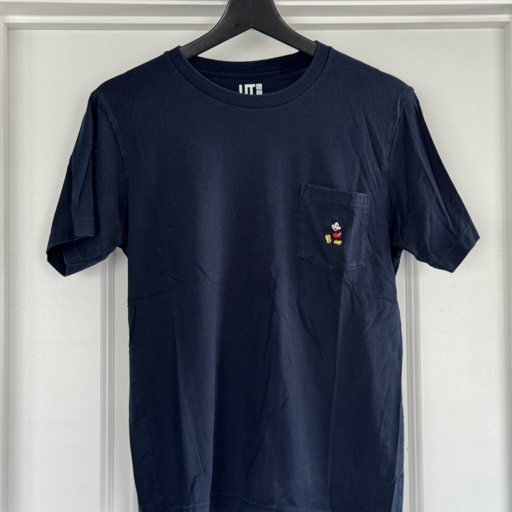 Disney Men's Navy Blue T-Shirt with Pocket